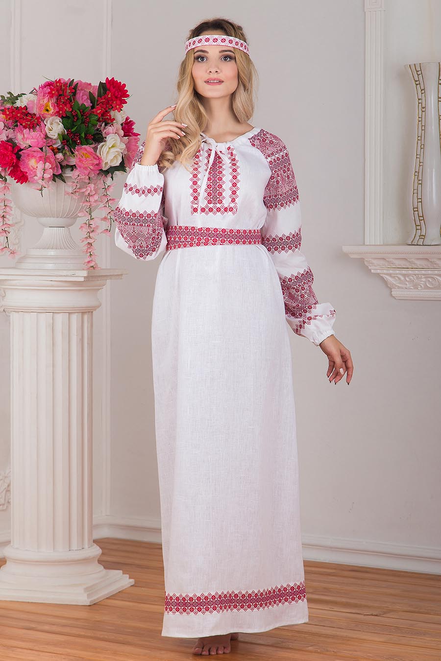 A playful frame from Women in Slavic costumes — online in Dalian