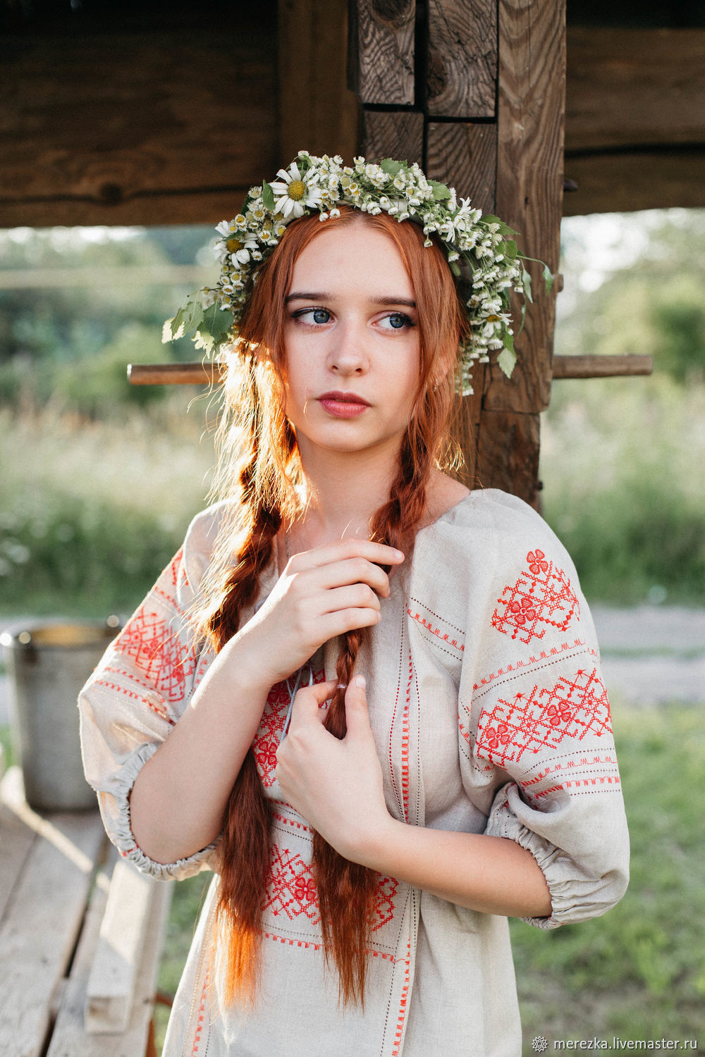 A playful frame from Girls in Slavic costumes — online in Dalian