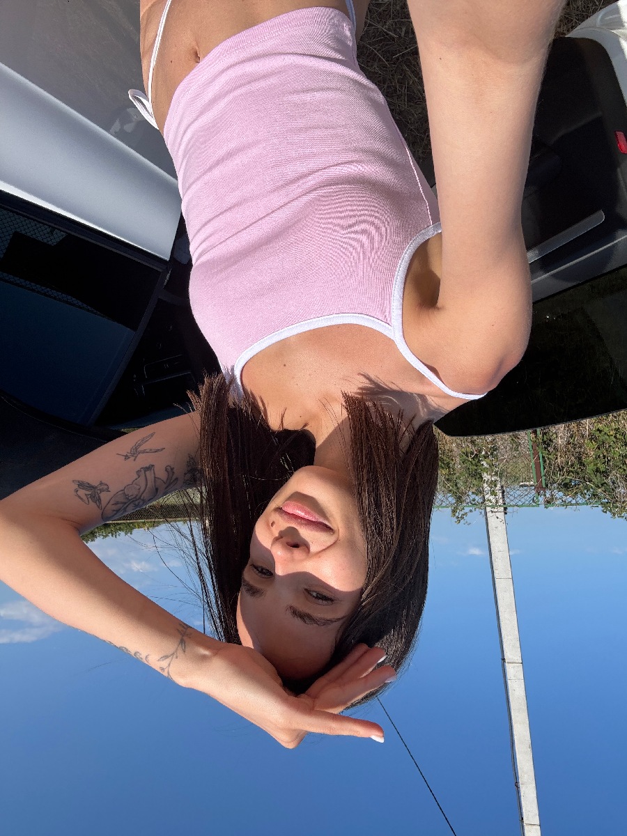 Sexy model Tina in Dalian